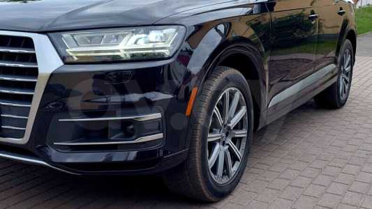 Audi Q7 4M