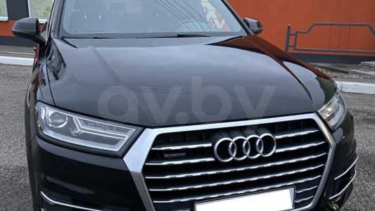 Audi Q7 4M