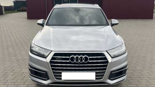 Audi Q7 4M