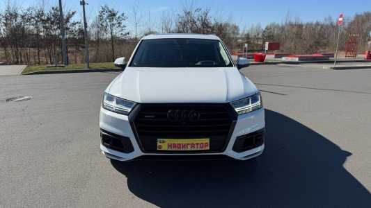 Audi Q7 4M
