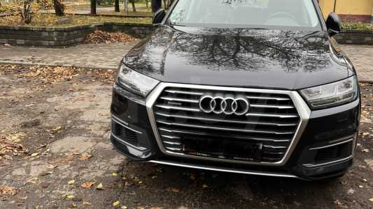 Audi Q7 4M