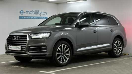 Audi Q7 4M