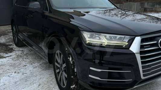Audi Q7 4M