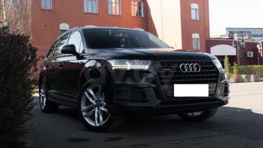 Audi Q7 4M