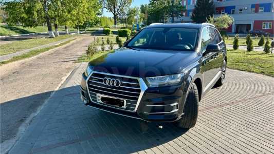 Audi Q7 4M