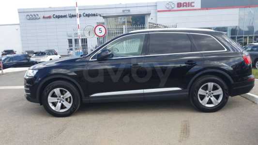 Audi Q7 4M