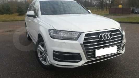 Audi Q7 4M