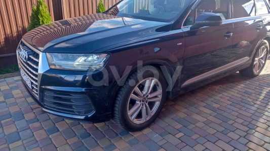 Audi Q7 4M