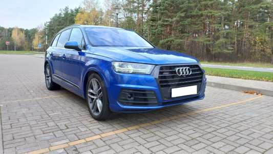 Audi Q7 4M