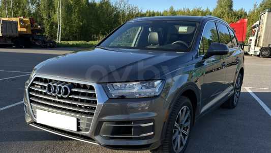 Audi Q7 4M