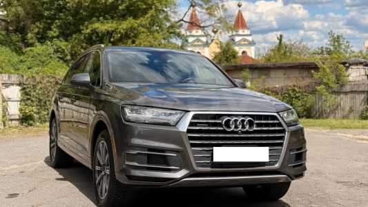 Audi Q7 4M
