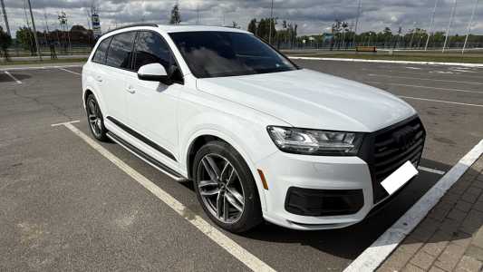 Audi Q7 4M