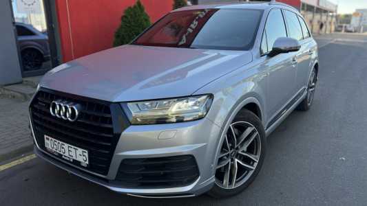 Audi Q7 4M