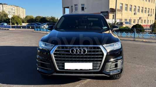 Audi Q7 4M