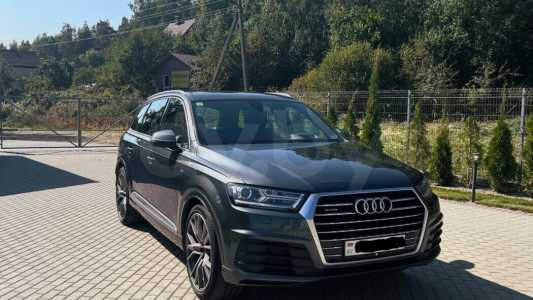 Audi Q7 4M