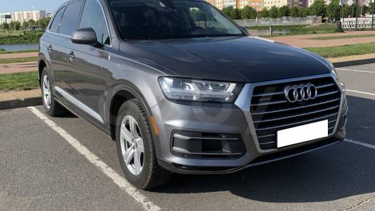 Audi Q7 4M