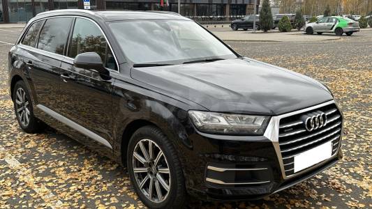 Audi Q7 4M