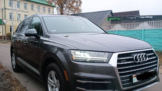 Audi Q7 4M