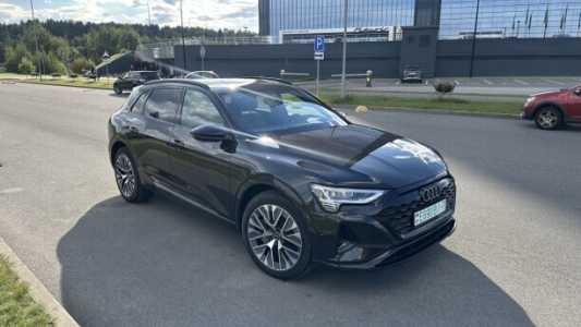 Audi Q8 e-tron , 2023, пробег 25000 км