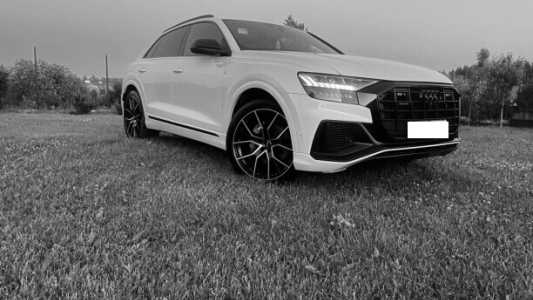 Audi Q8 I, 2019, пробег 115000 км Audi Q8 I, 2019, пробег 115000 км