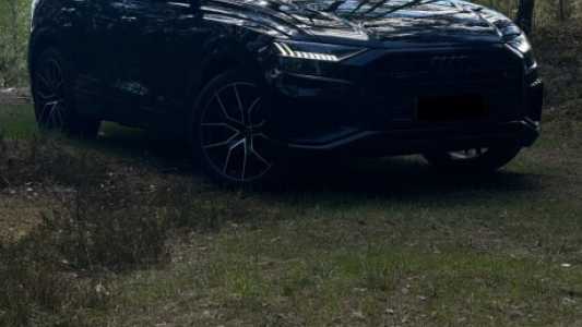 Audi Q8 I, 2019, пробег 150000 км Audi Q8 I, 2019, пробег 150000 км