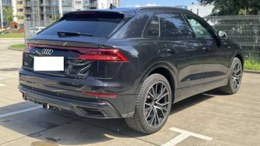 Audi Q8 I, 2019, пробег 211000 км Audi Q8 I, 2019, пробег 211000 км