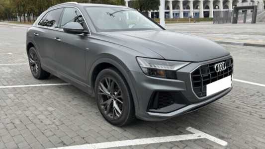 Audi Q8 I, 2021, пробег 67000 км