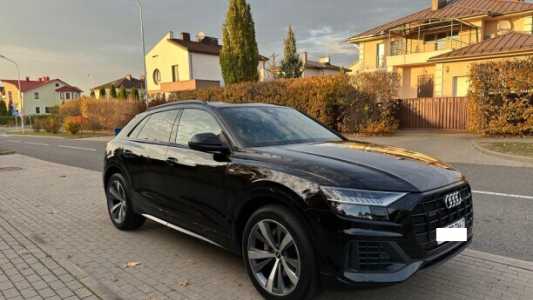 Audi Q8 I, 2021, пробег 80000 км Audi Q8 I, 2021, пробег 80000 км