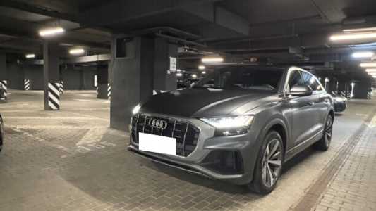 Audi Q8 I, 2021, пробег 92000 км Audi Q8 I, 2021, пробег 92000 км