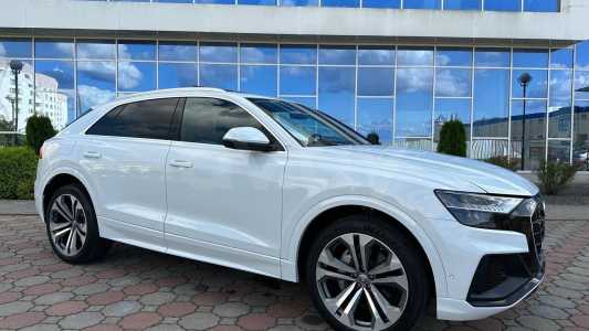 Audi Q8 I
