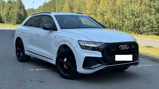 Audi Q8 I