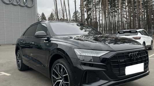 Audi Q8 I