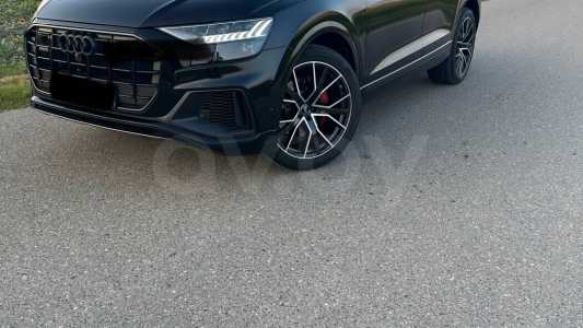 Audi Q8 I