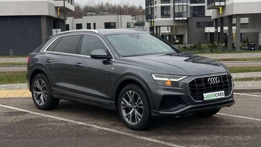 Audi Q8 I