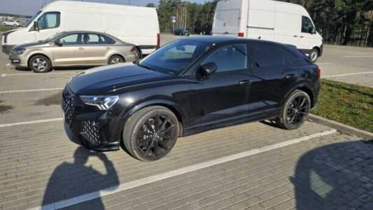 Audi RS Q3 F3, 2019, пробег 48000 км Audi RS Q3 F3, 2019, пробег 48000 км