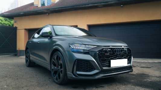 Audi RS Q8 , 2020, пробег 30000 км Audi RS Q8 , 2020, пробег 30000 км