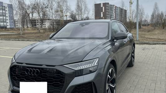 Audi RS Q8 I