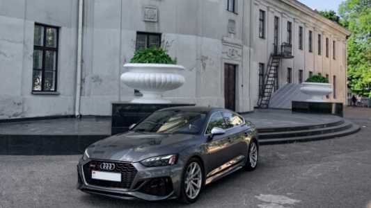 Audi RS5 II Рестайлинг, 2022, пробег 29000 км Audi RS5 II Рестайлинг, 2022, пробег 29000 км