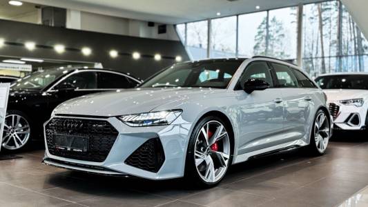 Audi RS6 C8