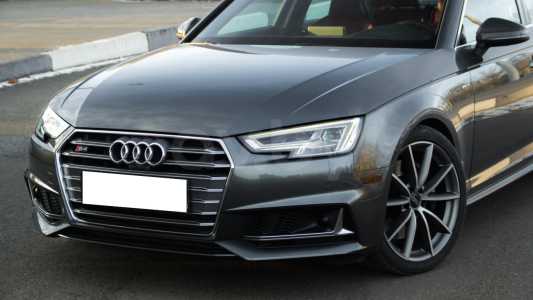 Audi S4 B9