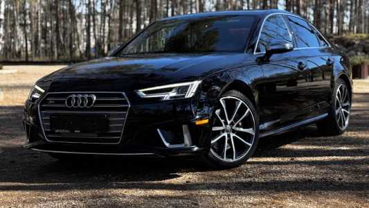 Audi S4 B9
