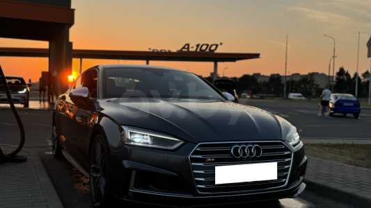 Audi S5 II