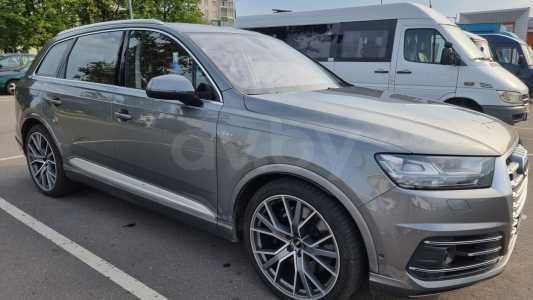 Audi SQ7 4M