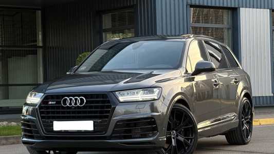 Audi SQ7 4M