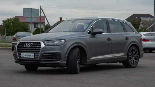 Audi SQ7 4M