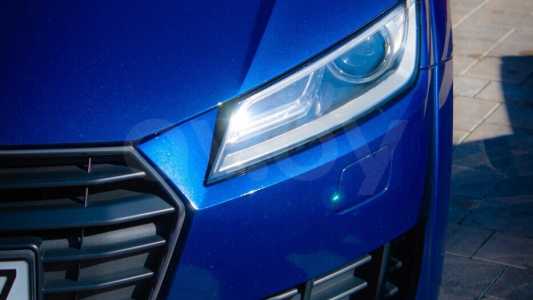 Audi TT 8S