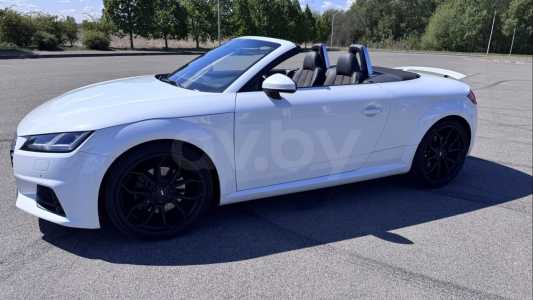 Audi TT 8S