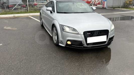 Audi TTS Typ 8J