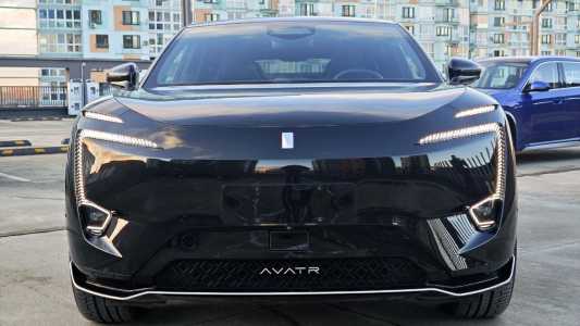 Avatr 11 I