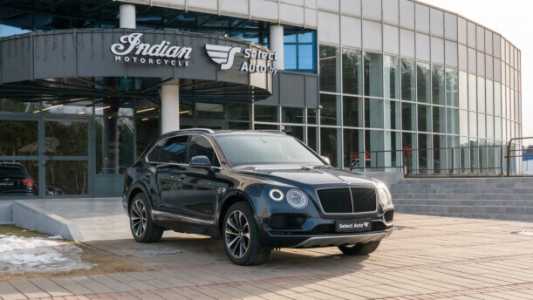 Bentley Bentayga I, 2019, пробег 106000 км Bentley Bentayga I, 2019, пробег 106000 км